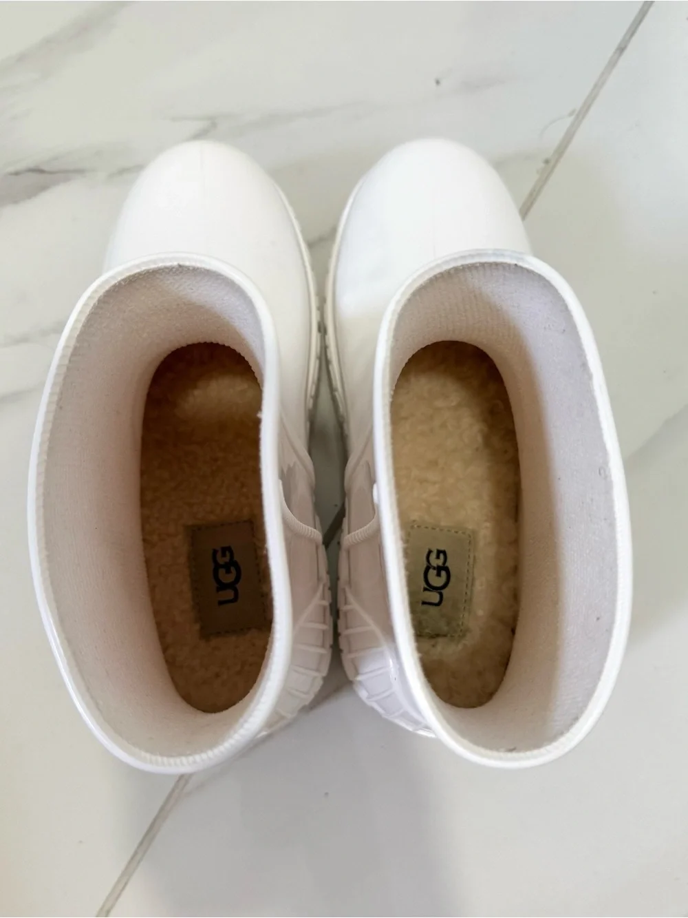UGG Kids Drizlita White Waterproof Short Rain Boots 5T